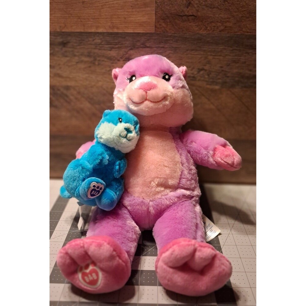 Build A Bear Workshop Otterly Adorable plush Otter Pink Blue